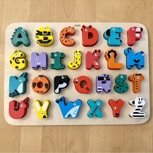 FAO Schwarz Animal Alphabet Wooden Puzzle